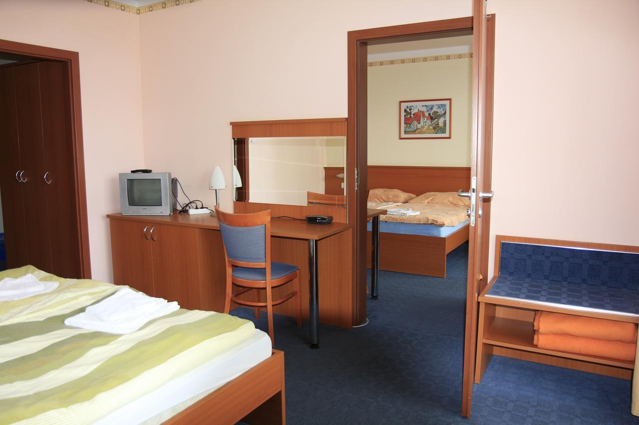 Hotel Rysy Tatranska Strba Esterno foto