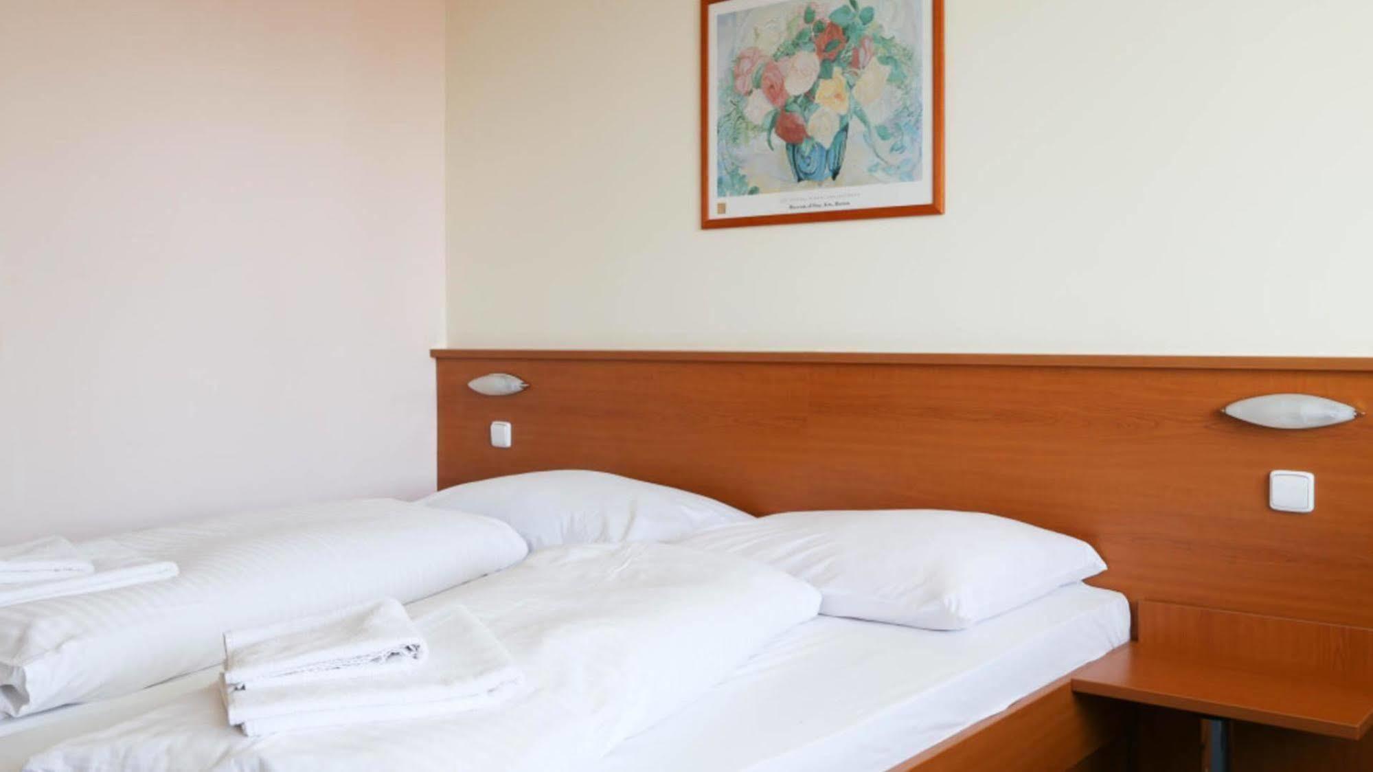 Hotel Rysy Tatranska Strba Esterno foto